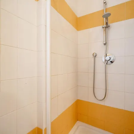 Guest house Dolce Teresa Mandello del Lario